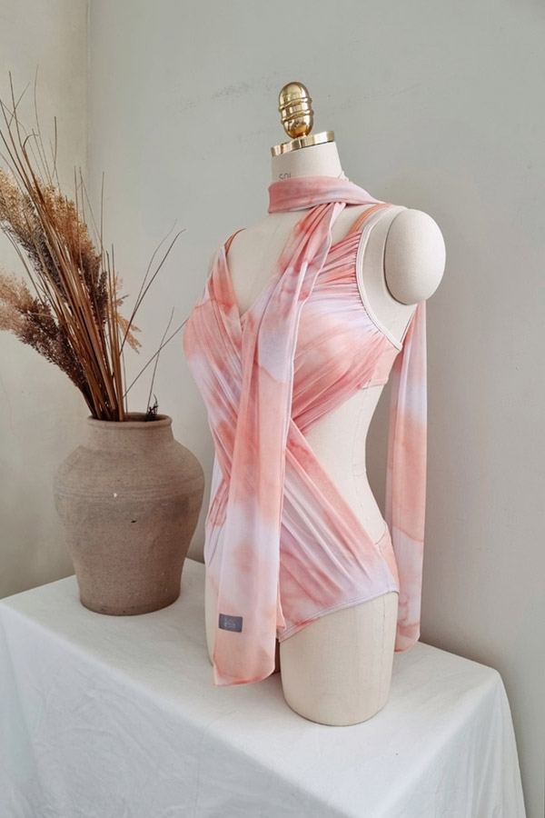 beyond-my-dreams-chorus-coral-01